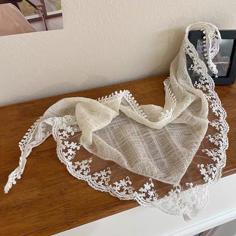 Women Accessories Photos - Mode Kanten Driehoek Hoofddoek Romantische Bloemen