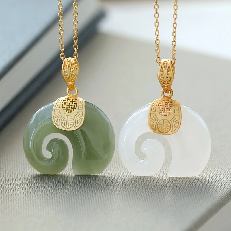 Boutique natuursteen Tian Jade - Charm Necklace Dainty recensie en prijs